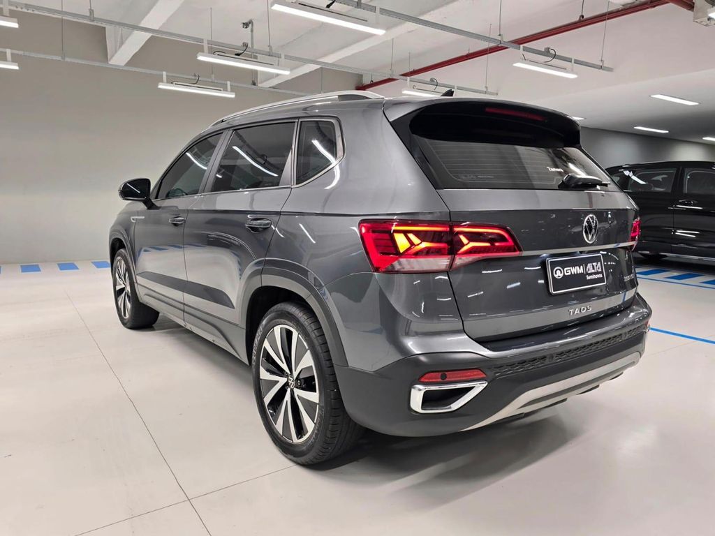 Taos Highline 1.4 TSI (Aut) (Flex)