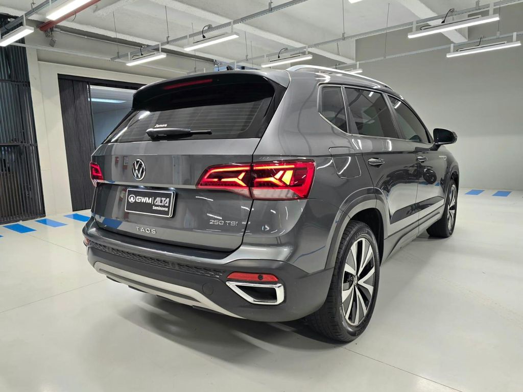 Taos Highline 1.4 TSI (Aut) (Flex)