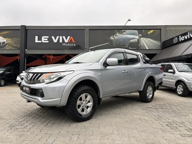 Carro Mitsubishi L200 Triton Sport 2019 Sport 2.4 GLS 4WD (Aut)