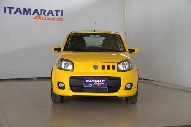 Carro Fiat Uno 2012 Sporting 1.4 8V (Flex) 4p