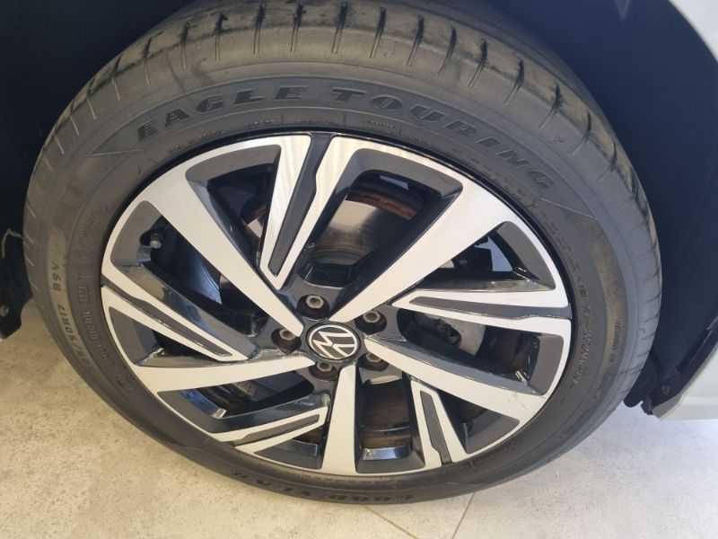 Virtus 1.0 200 TSI Highline (Flex) (Aut)