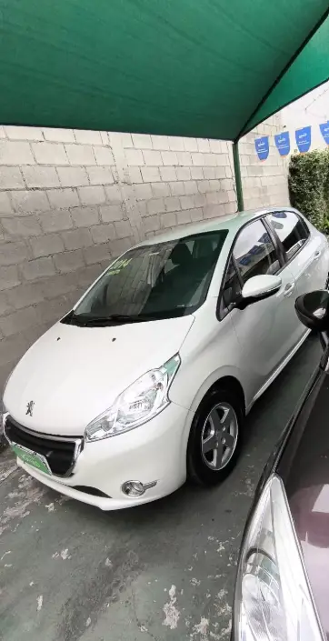 Carro Peugeot 208 2014 Active 1.5 8V (Flex)