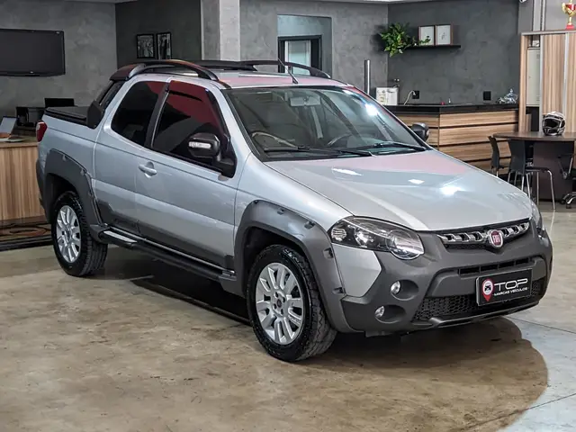 Carro Fiat Strada 2020 Adventure 1.8 16V (Flex) (Cabine Dupla)