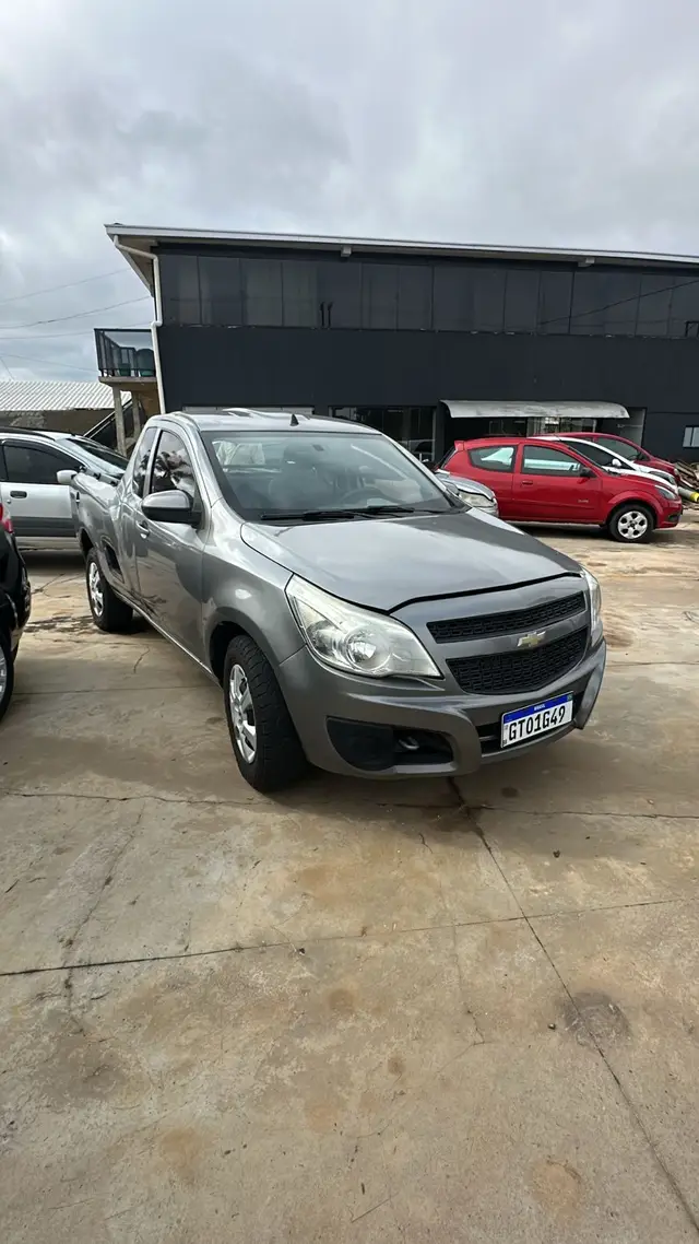 Carro Chevrolet Montana 2012 LS 1.4 (Flex)