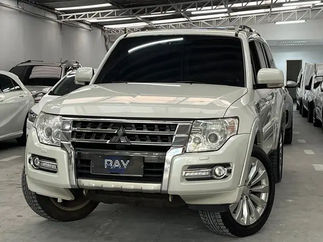 Carro Mitsubishi Pajero Full 2016 3.2 DI-D 5D HPE 4WD