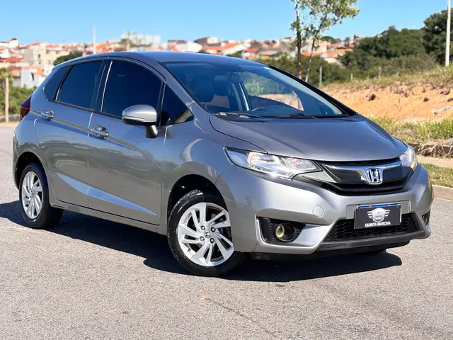 Carro Honda Fit 2015 1.5 16v LX CVT (Flex)