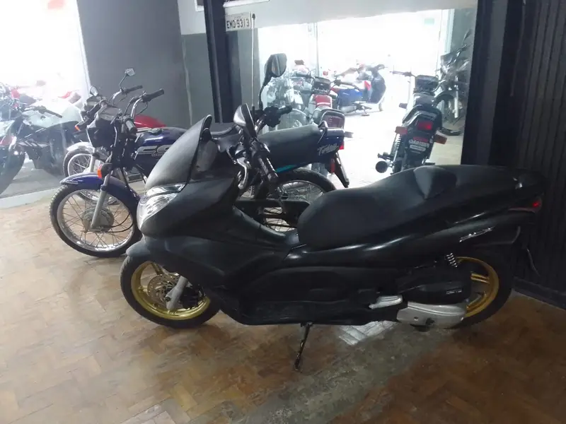 Honda DLX