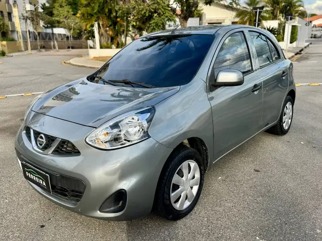 Carro Nissan March 2018 1.0 12V S (Flex)