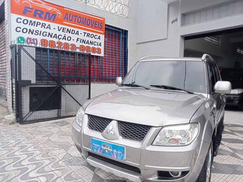 Mitsubishi 2.0 16V 4X4 (Flex) (Aut)