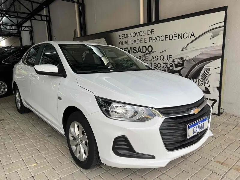 Chevrolet Onix Plus LT 1.0