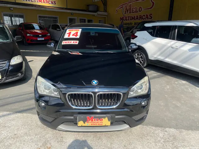 Carro BMW X1 2014 2.0 sDrive18i Top (aut)
