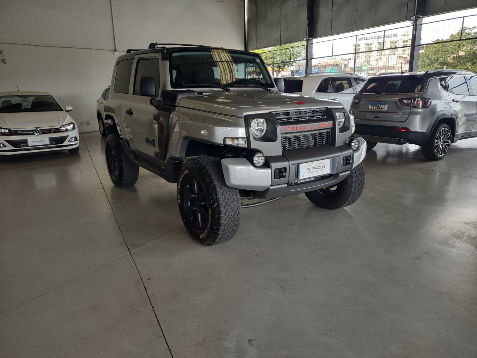 Troller T4