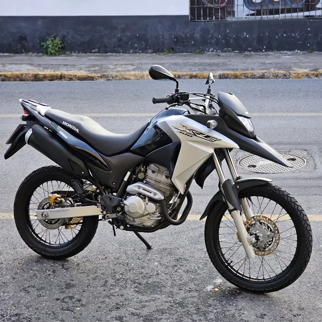 Carro Honda XRE 300 2018 (Flex)