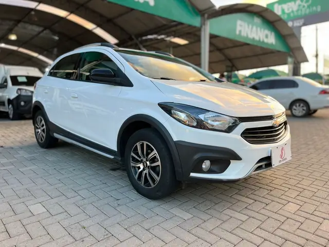 Carro Chevrolet Onix 2019 Activ 1.4 (Aut.)