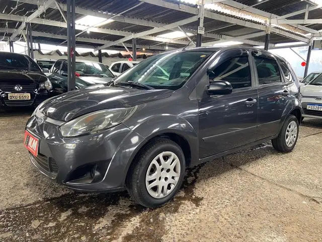 Carro Ford Fiesta Hatch 2013 Rocam 1.0 (Flex)