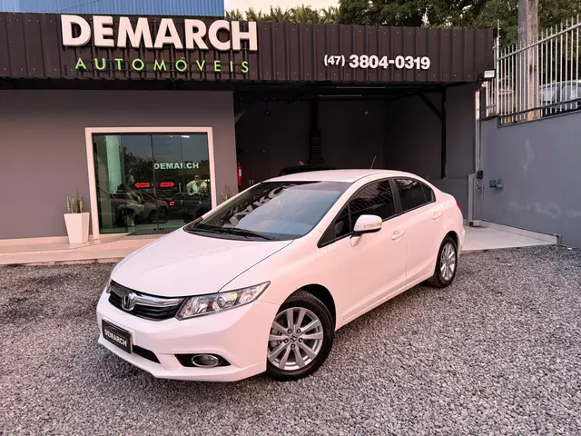 Carro Honda Civic 2014 New  LXR 2.0 i-VTEC (Aut) (Flex)