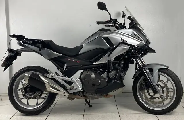 Carro Honda NC 750X 2016 STD