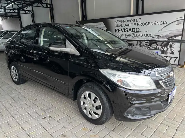 Carro Chevrolet Prisma 2013 1.0 LT SPE/4