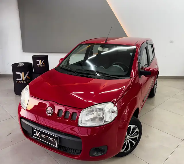 Carro Fiat Uno 2011 Attractive 1.4 8V (Flex) 4p