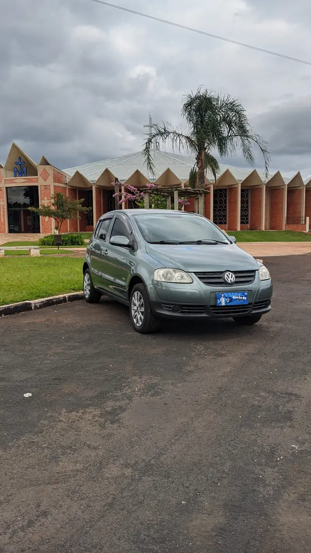 Carro Volkswagen Fox 2010 1.0 8V (Flex) 2p