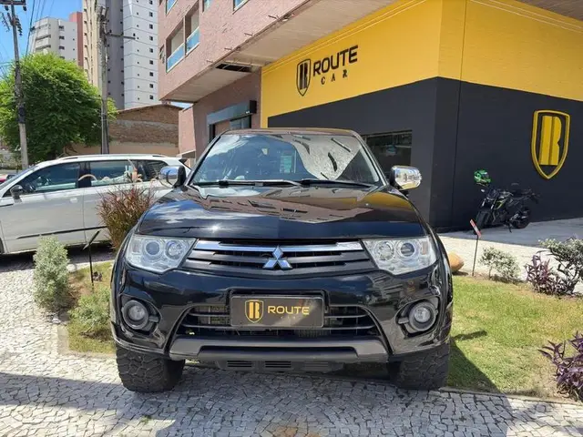 Carro Mitsubishi L200 2014 Triton HPE 3.2 CD TB Int.Diesel