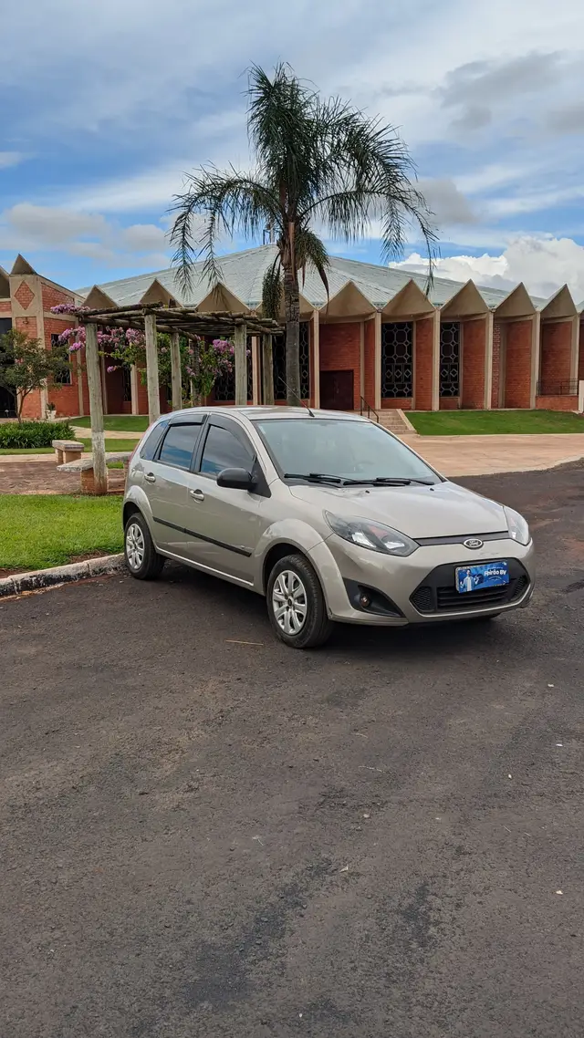 Carro Ford Fiesta Hatch 2014 S Rocam 1.0 (Flex)