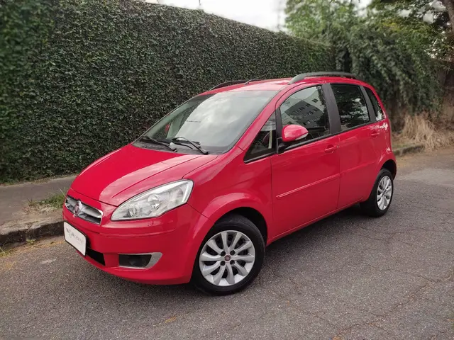 Carro Fiat Idea 2014 Attractive 1.4 8V (Flex)