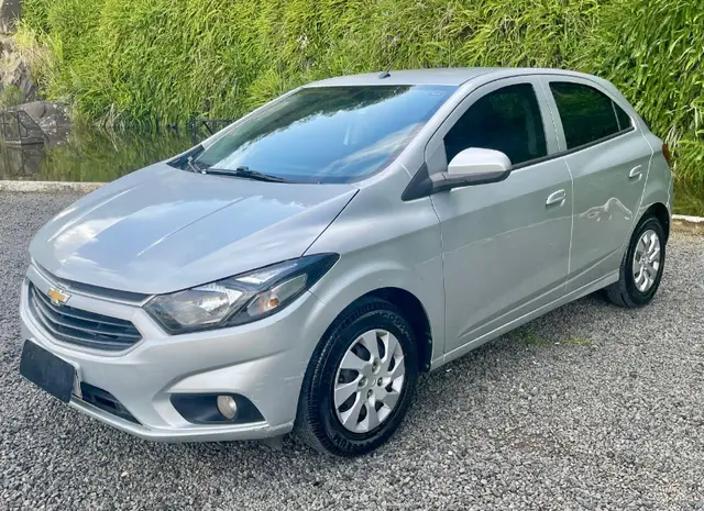 Carro Chevrolet Onix 2019 1.0 LT SPE/4