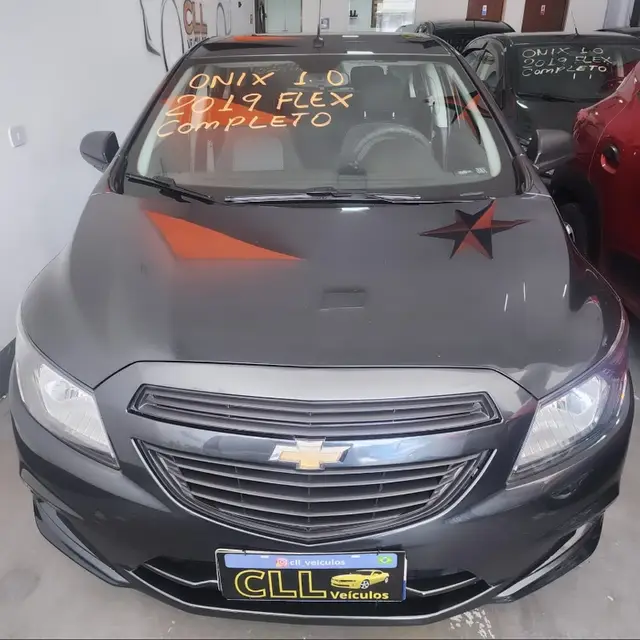 Carro Chevrolet Onix 2019 1.0 Joy SPE/4