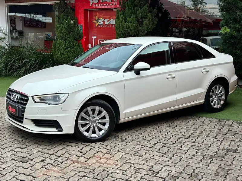 Audi 1.8 TFSI S Tronic