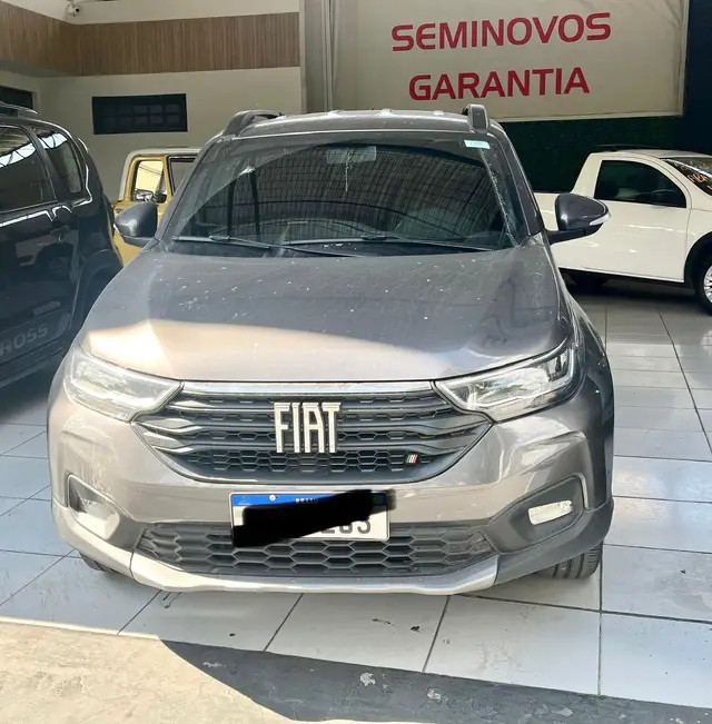 Carro Fiat Strada 2023 Volcano 1.3 8V CD AT