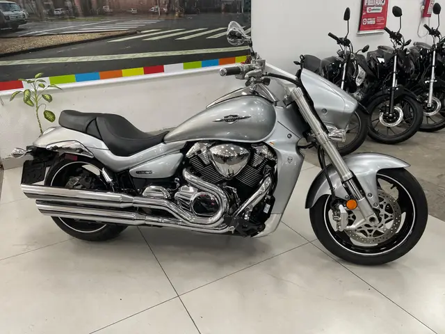 Carro Suzuki Boulevard 2016 M1800 R