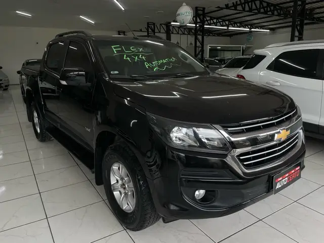 Carro Chevrolet S10 Cabine Dupla 2018 S10 2.5 ECOTEC SIDI LT 4WD (Cabine Dupla) (Aut)