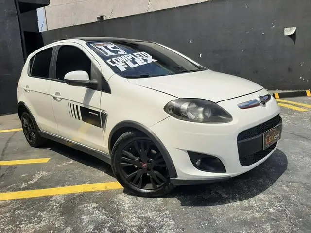 Carro Fiat Palio 2015 Sporting 1.6 16V (Flex)