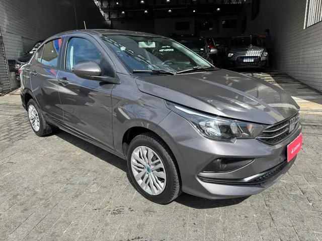 Carro Fiat Cronos 2024 Drive 1.0