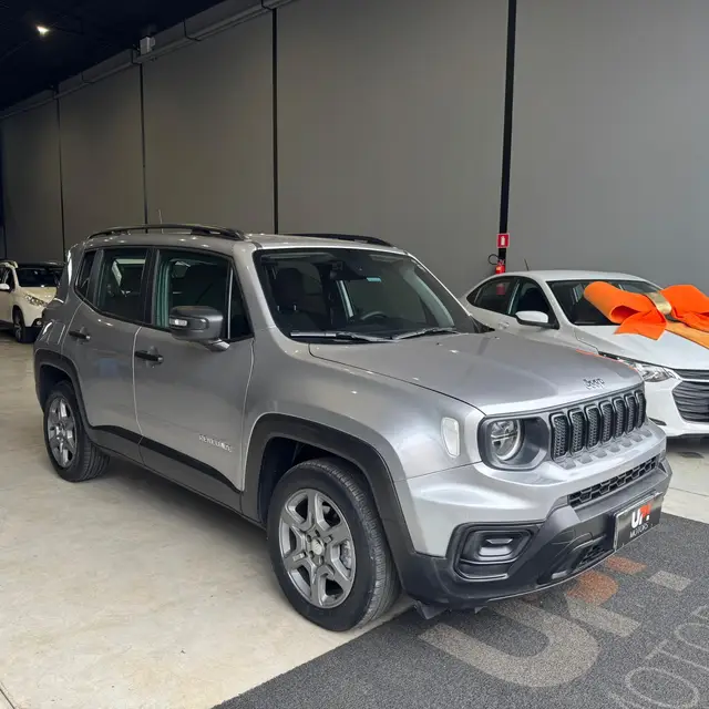 Carro Jeep Renegade 2023 T270 1.3 Turbo 4x2