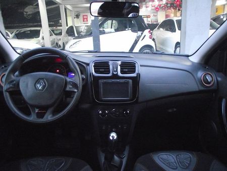 Sandero Stepway 1.6 8V (Flex)