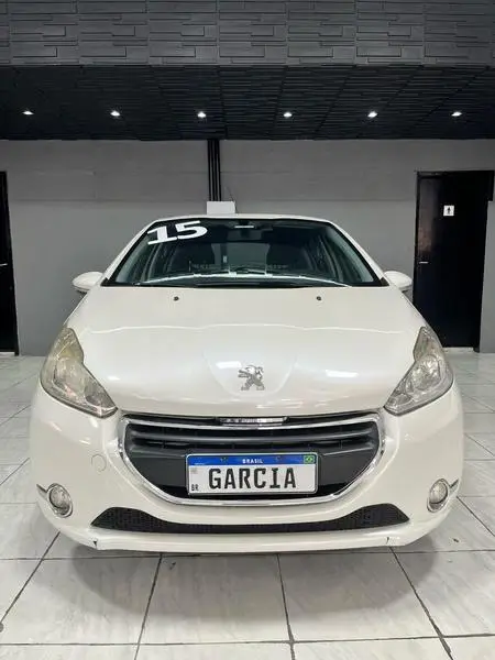 Carro Peugeot 208 2015 Active 1.5 8V (Flex)