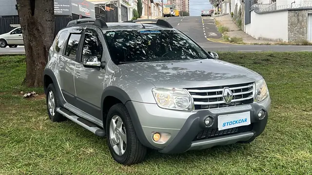 Carro Renault Duster 2014 2.0 16V Dynamique (Flex)(Aut)