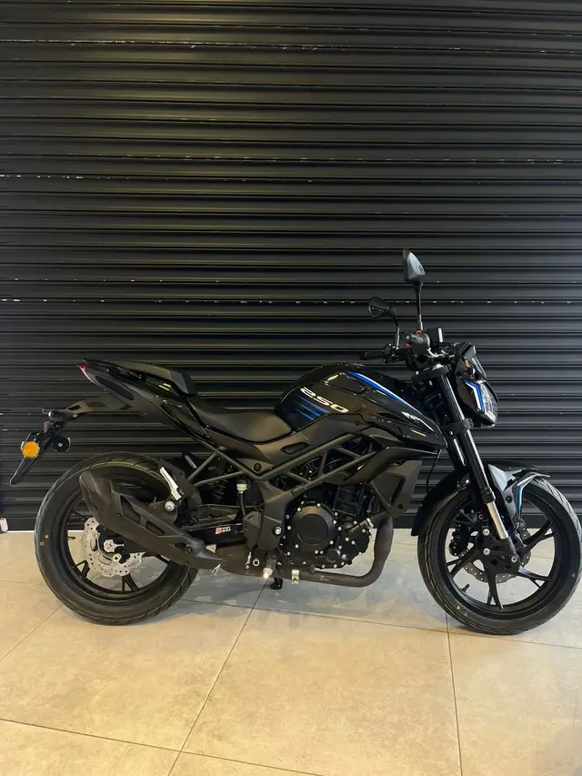 Moto Shineray 250F 2025 250F