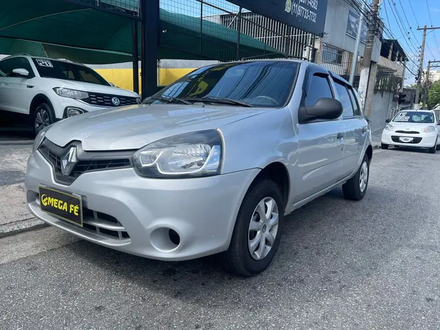 Carro Renault Clio 2015 Expression 1.0 16V (Flex)