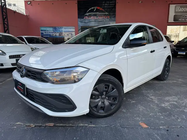 Carro Volkswagen Polo 2024 Track 1.0 Flex 12V 5p
