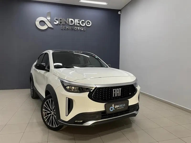 Fiat Fastback Impetus Turbo 200 (Flex) (Aut)