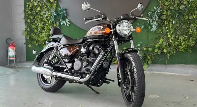 Carro Royal Enfield Meteor 350 2022 350 Supernova