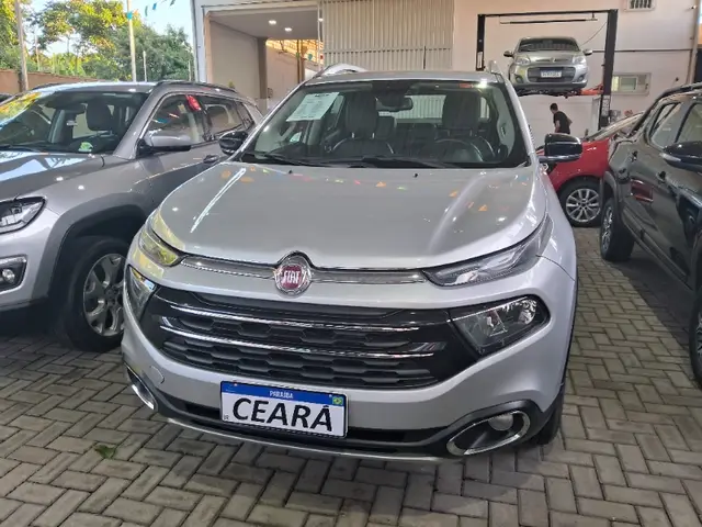 Carro Fiat Toro 2018 Volcano 2.0 diesel AT9 4x4