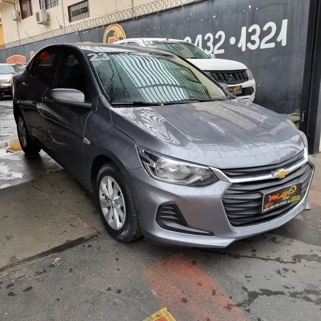 Carro Chevrolet Onix Plus 2023 LT 1.0