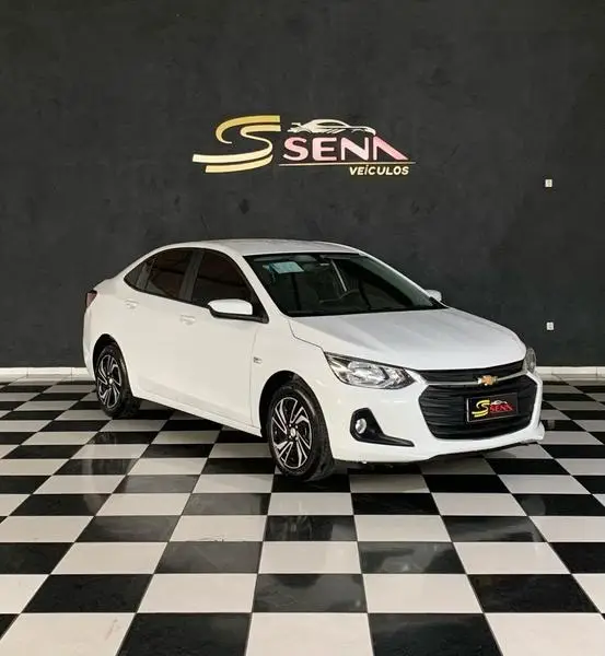Carro Chevrolet Onix 2025 1.0
