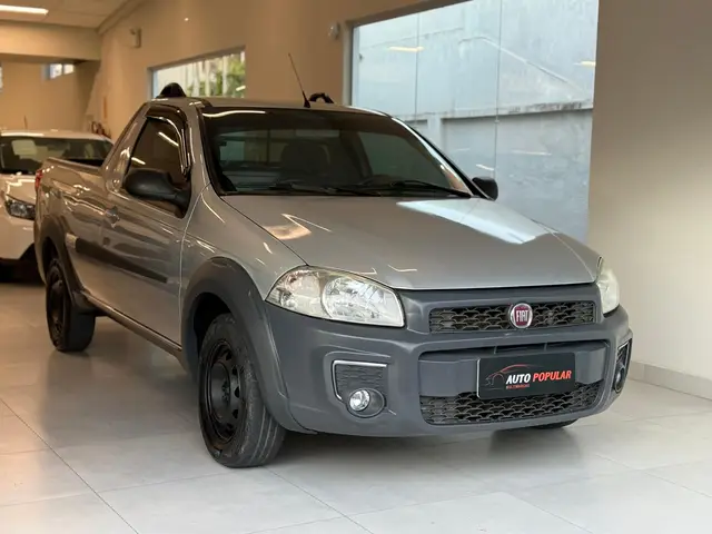 Carro Fiat Strada 2017 Hard Working 1.4 (Flex) (Cabine Simples)