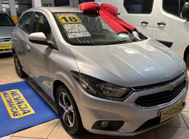 Carro Chevrolet Onix 2018 1.4 LTZ SPE/4 (Aut)