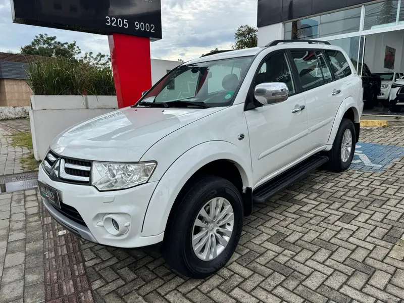 Mitsubishi Pajero Dakar 3.2 HPE 4WD (Aut)